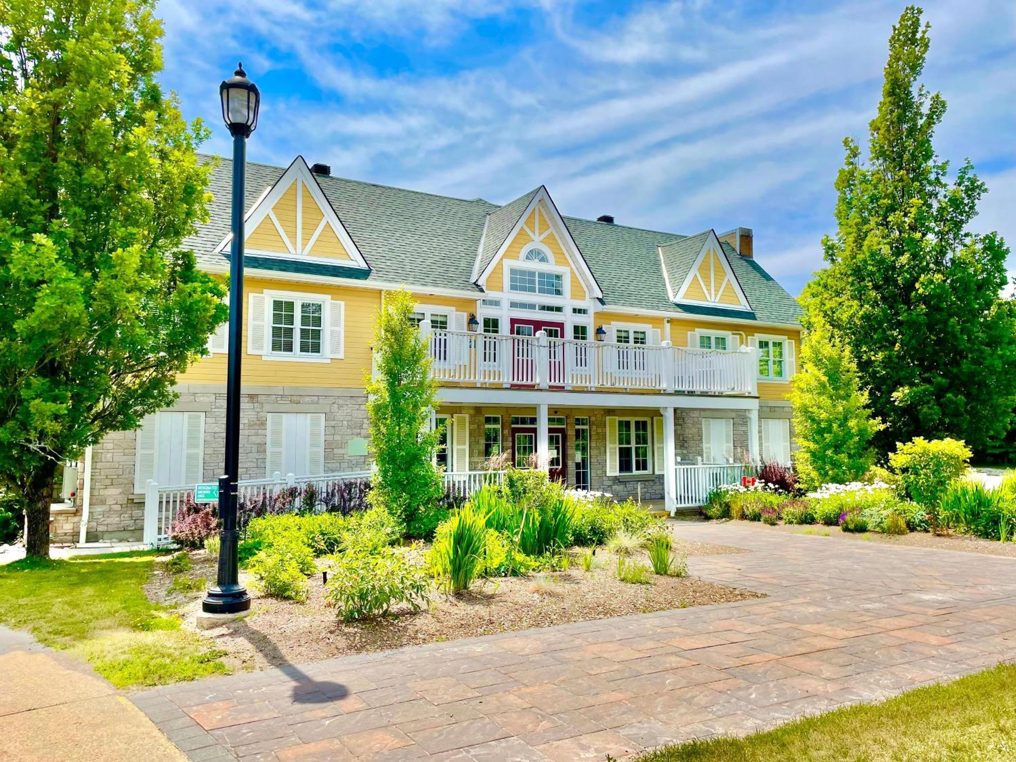 Hillside Haven: Carriage Club Resort Retreat Edgar Εξωτερικό φωτογραφία